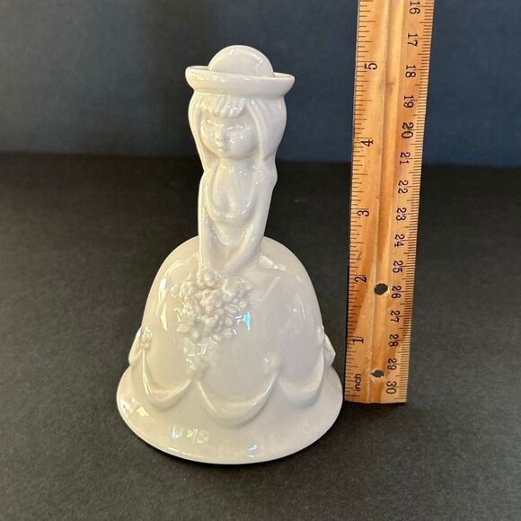 Vtg Goebel Porcelain Bell Figurine Bride Flower Girl West Germany - Picture 10 of 10